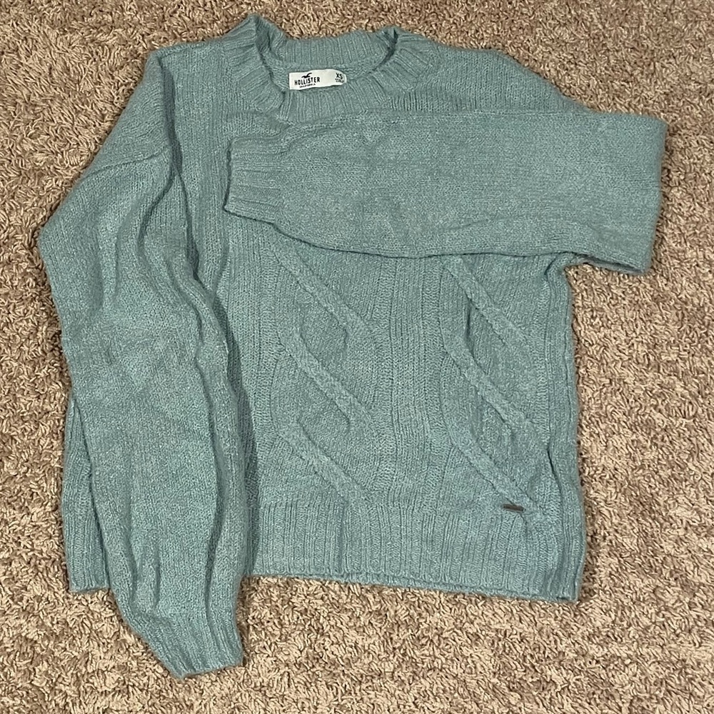 Hollister Women Sweater